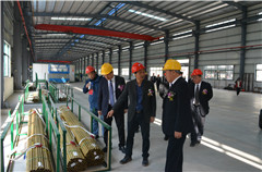 1709280107323495.jpg 6領(lǐng)導(dǎo)到懷集分廠參觀.jpg